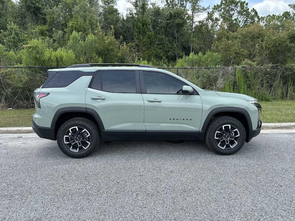 new 2026 Chevrolet Equinox car, priced at $32,015