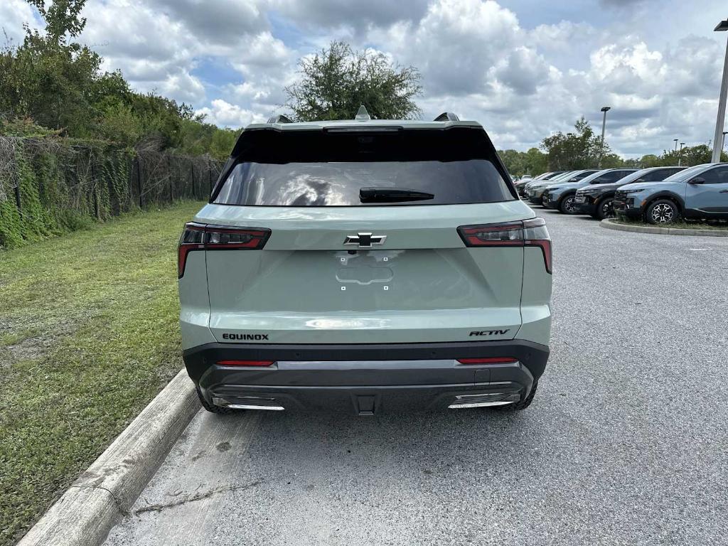 new 2026 Chevrolet Equinox car, priced at $32,015