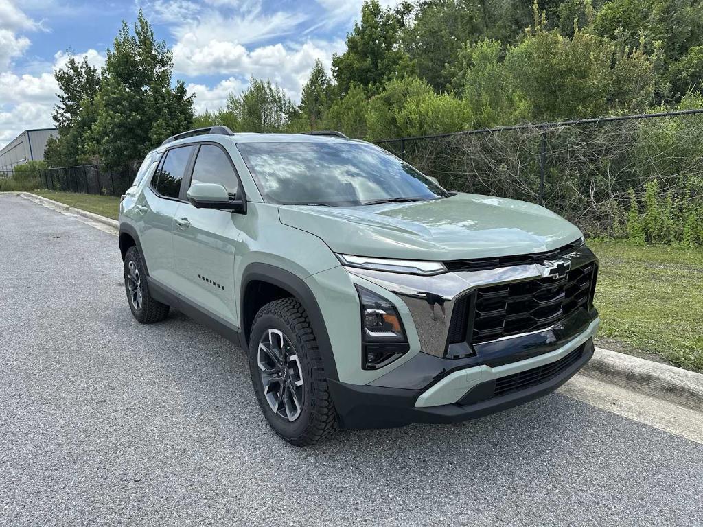 new 2026 Chevrolet Equinox car, priced at $32,015
