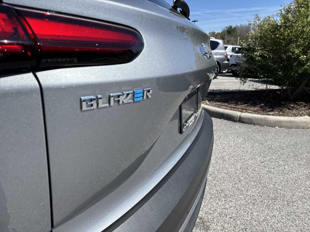 new 2025 Chevrolet Blazer EV car, priced at $35,965