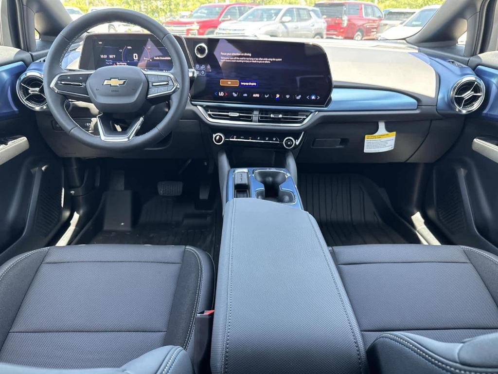 new 2025 Chevrolet Equinox EV car, priced at $34,935
