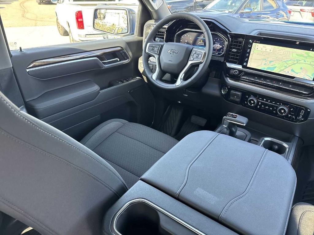 new 2025 Chevrolet Silverado 1500 car, priced at $50,965