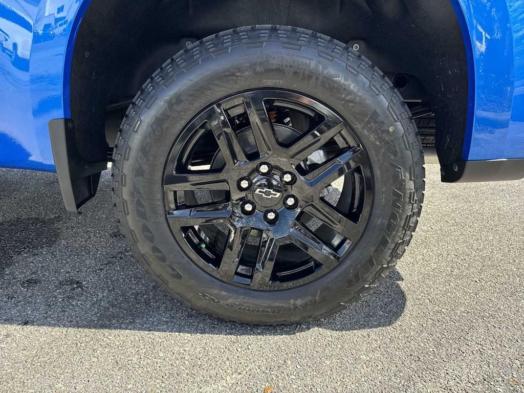 new 2025 Chevrolet Silverado 1500 car, priced at $50,965