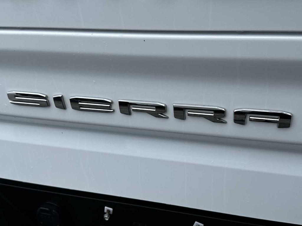 used 2024 GMC Sierra 1500 car, priced at $42,997