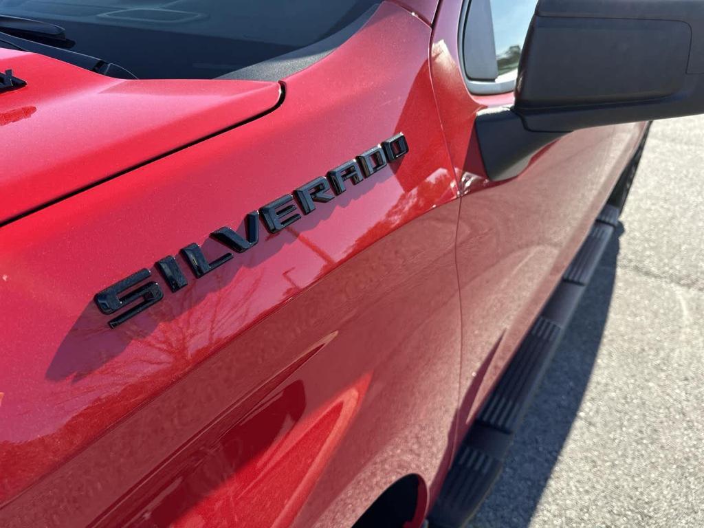 new 2025 Chevrolet Silverado 1500 car, priced at $36,520