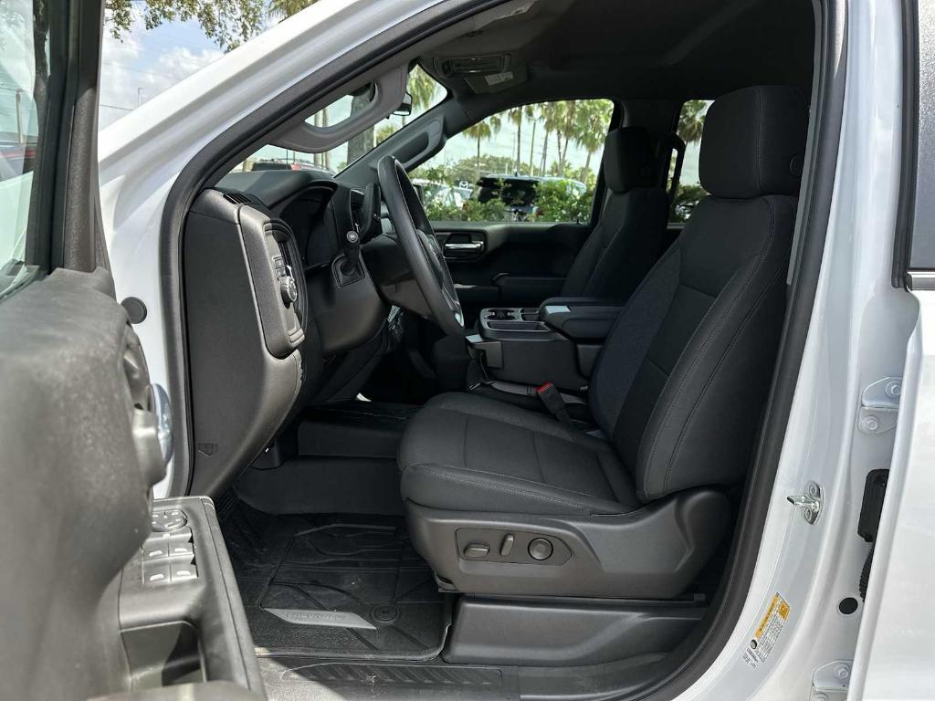 new 2025 Chevrolet Silverado 1500 car, priced at $38,160