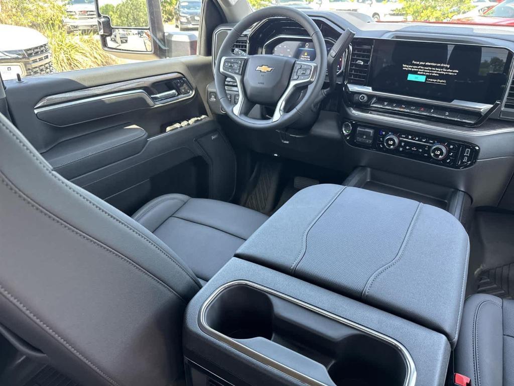 new 2025 Chevrolet Silverado 2500 car, priced at $73,045
