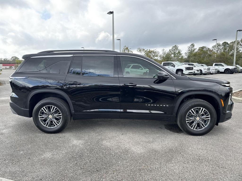 new 2025 Chevrolet Traverse car, priced at $45,392