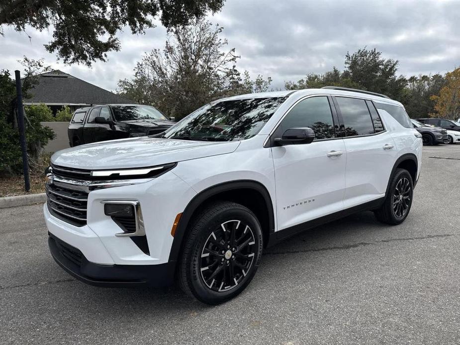 new 2025 Chevrolet Traverse car, priced at $44,495