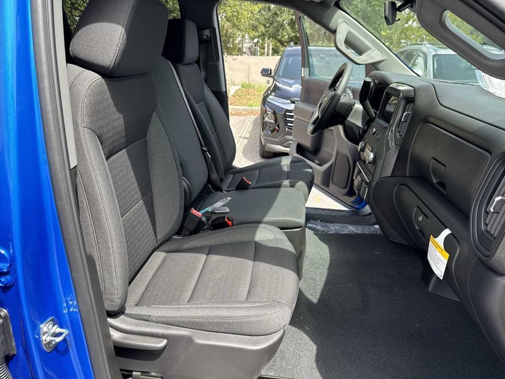new 2025 Chevrolet Silverado 1500 car, priced at $38,520