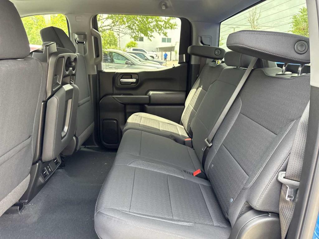 new 2025 Chevrolet Silverado 1500 car, priced at $38,520