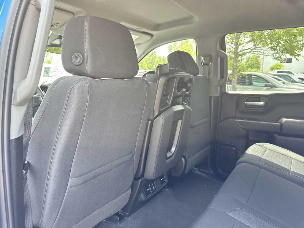 new 2025 Chevrolet Silverado 1500 car, priced at $38,520