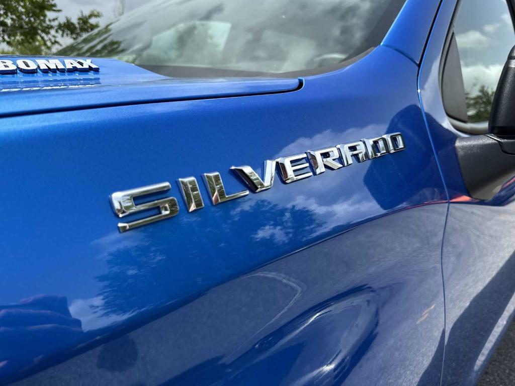 new 2025 Chevrolet Silverado 1500 car, priced at $38,520