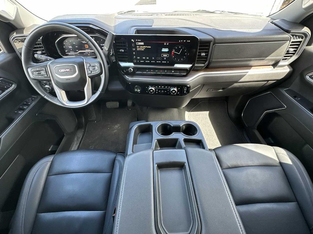 used 2024 GMC Sierra 1500 car, priced at $44,366