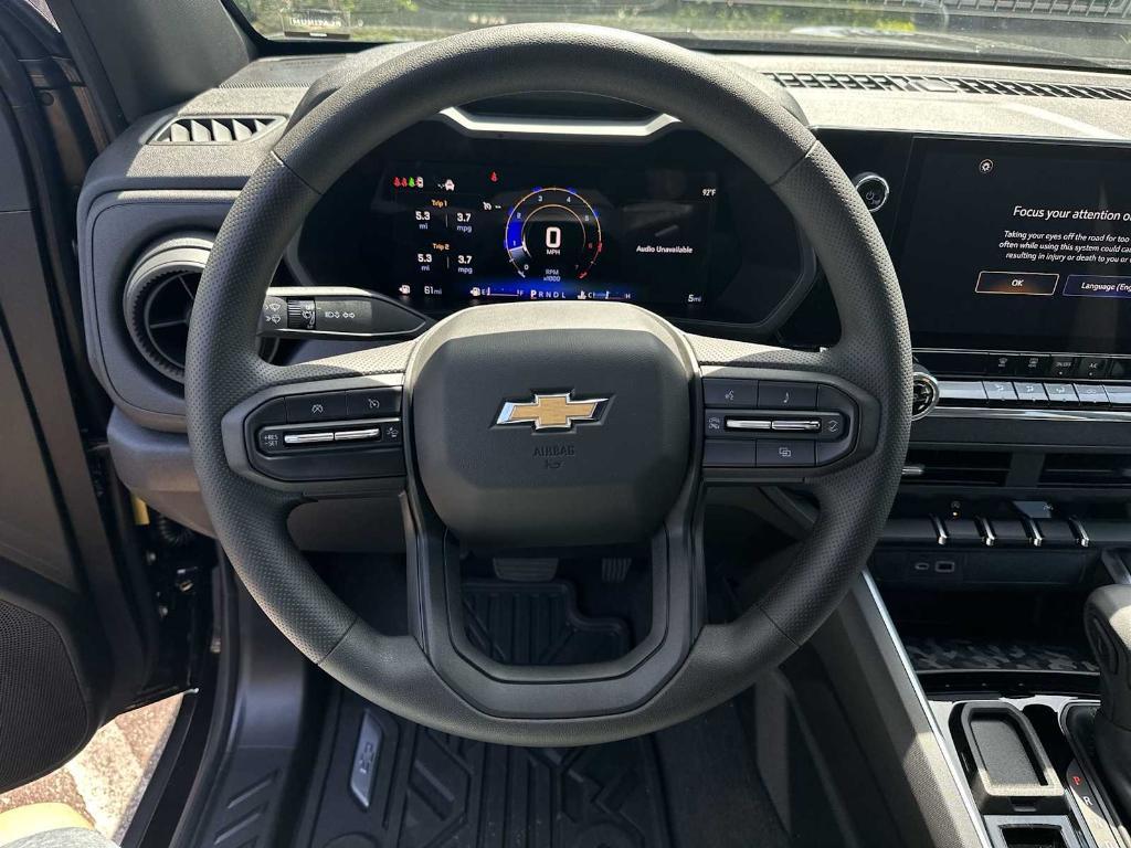 new 2025 Chevrolet Colorado car, priced at $29,270