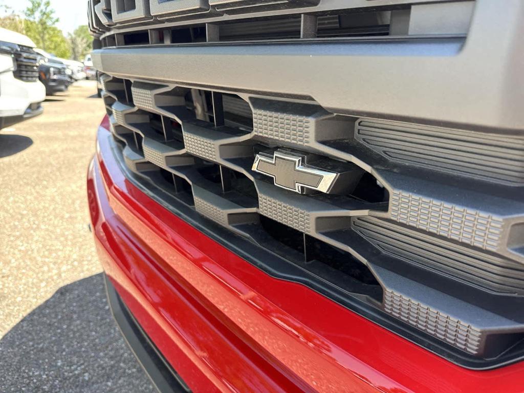 new 2025 Chevrolet Silverado 1500 car, priced at $36,520