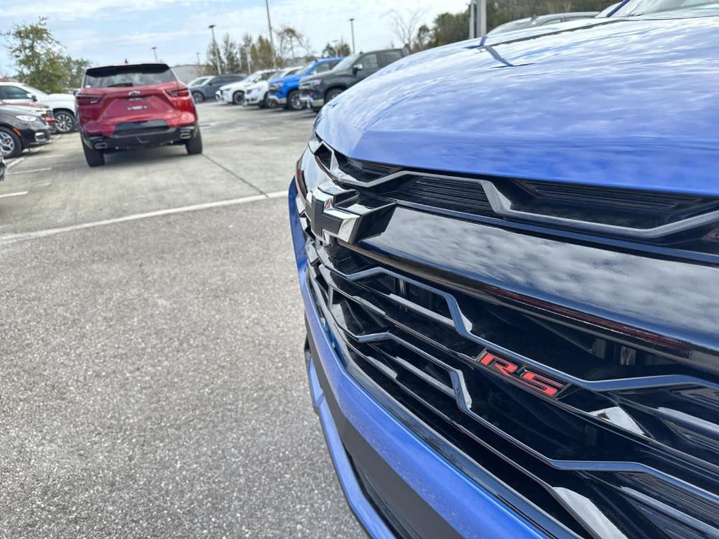 new 2025 Chevrolet Equinox car, priced at $31,880