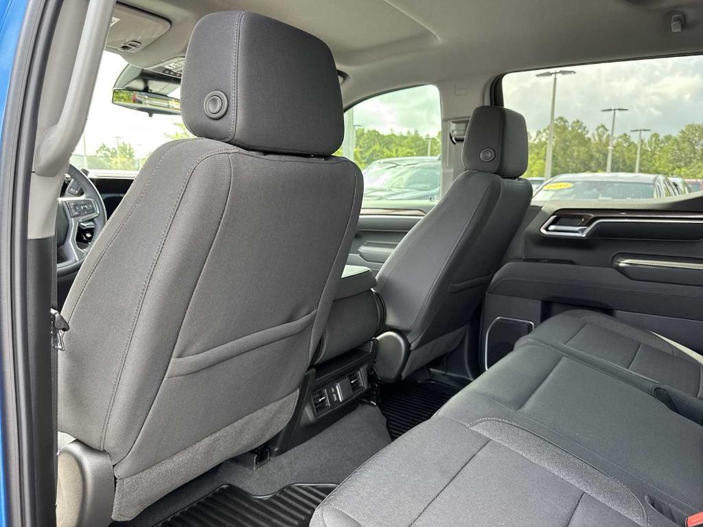 new 2025 Chevrolet Silverado 1500 car, priced at $49,940