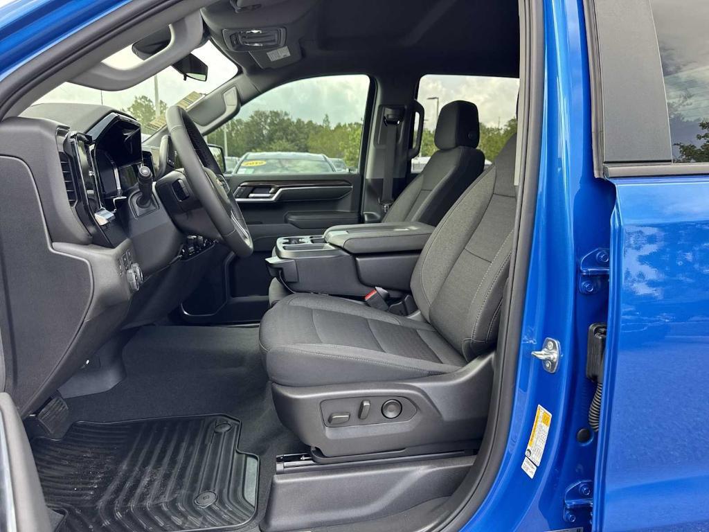 new 2025 Chevrolet Silverado 1500 car, priced at $49,940