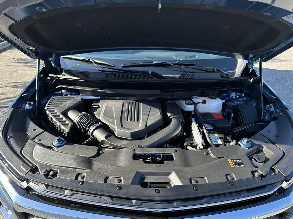 new 2026 Chevrolet Traverse car, priced at $38,120