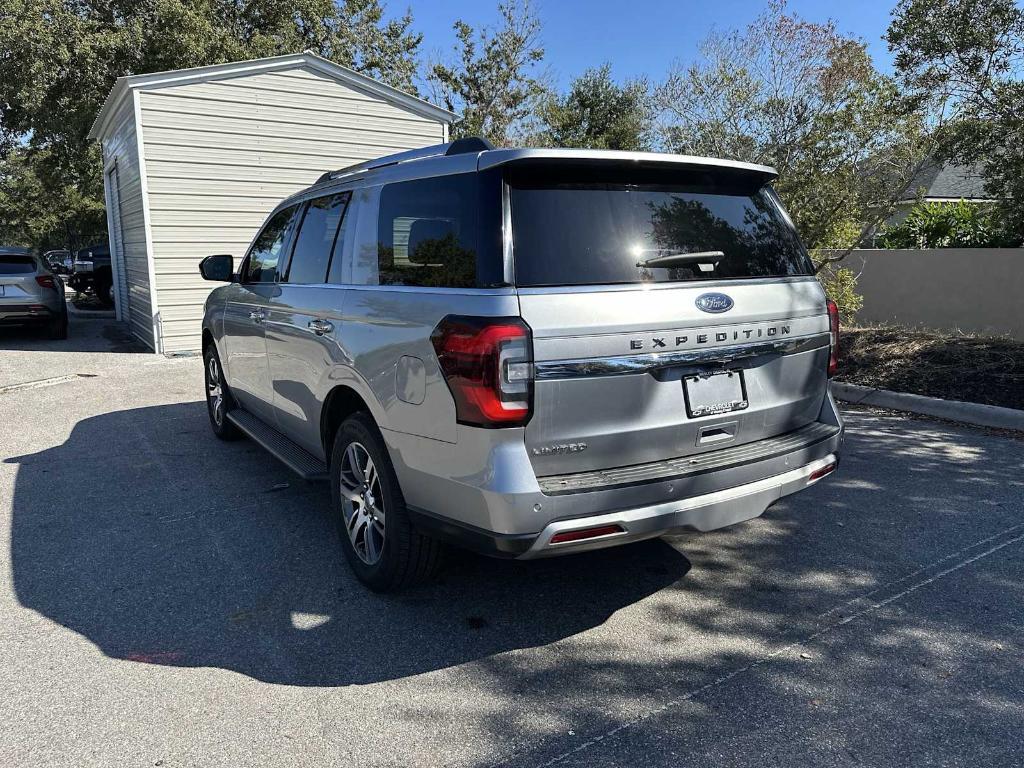 used 2024 Ford Expedition car, priced at $43,964
