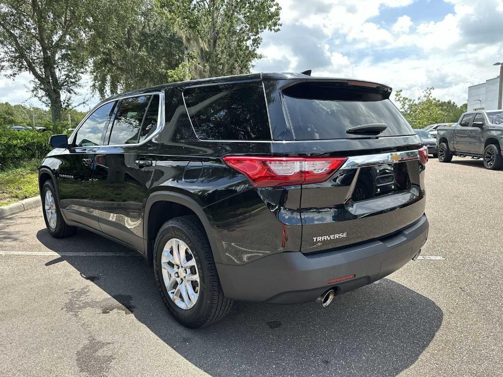 used 2021 Chevrolet Traverse car, priced at $21,968