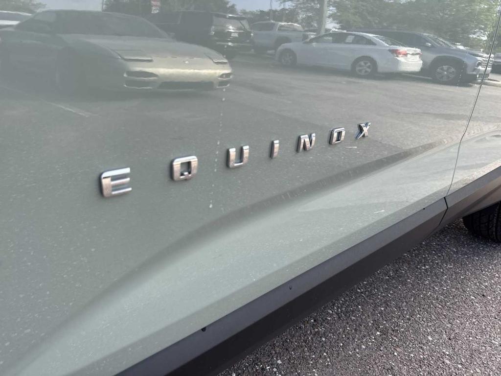 new 2026 Chevrolet Equinox car, priced at $28,270