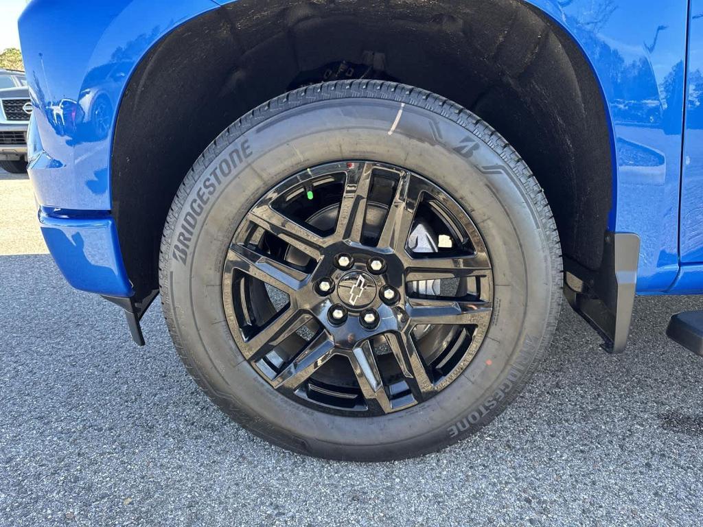 new 2025 Chevrolet Silverado 1500 car, priced at $36,915