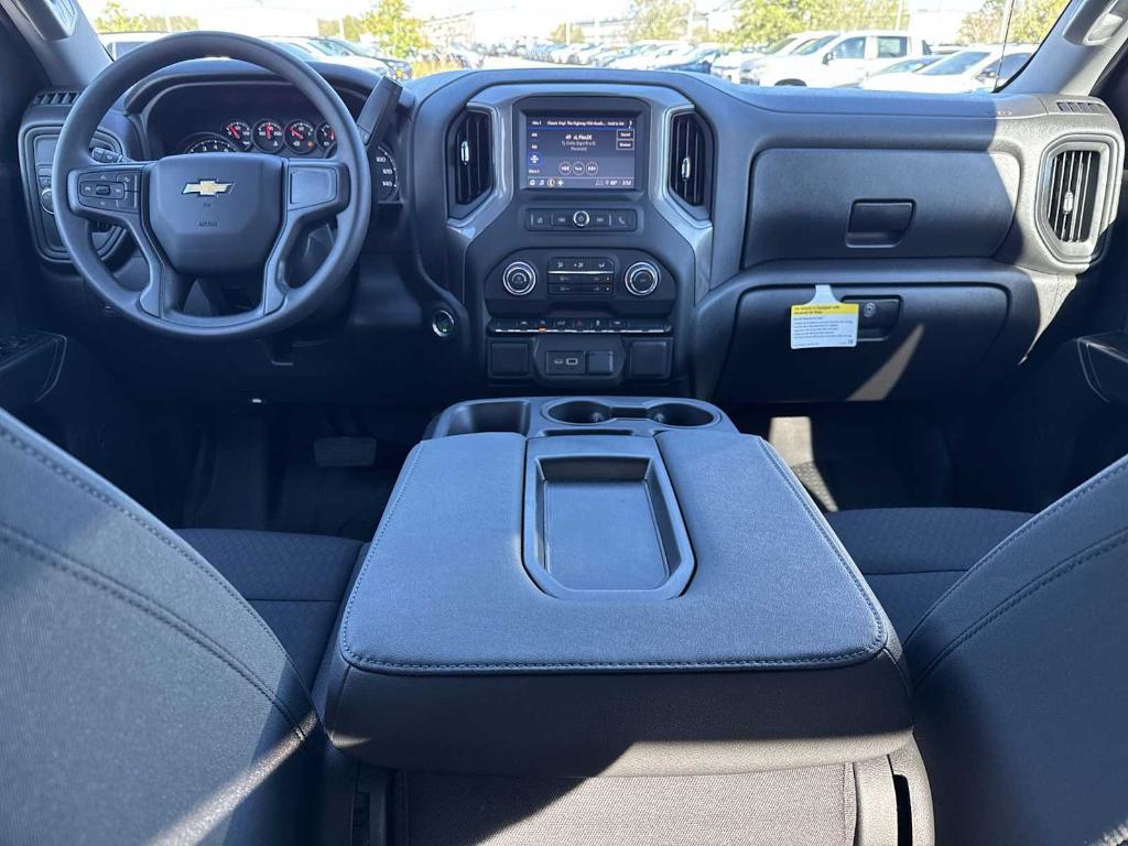 new 2025 Chevrolet Silverado 1500 car, priced at $36,915