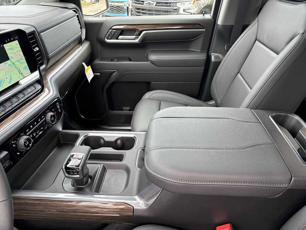 new 2025 Chevrolet Silverado 1500 car, priced at $53,255