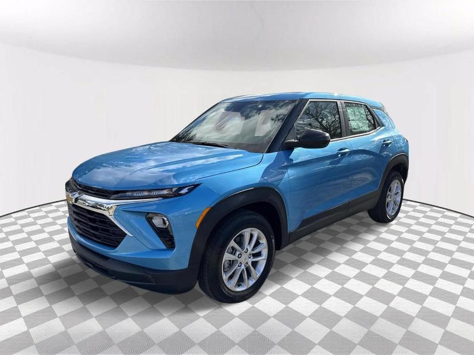 new 2025 Chevrolet TrailBlazer car, priced at $25,880