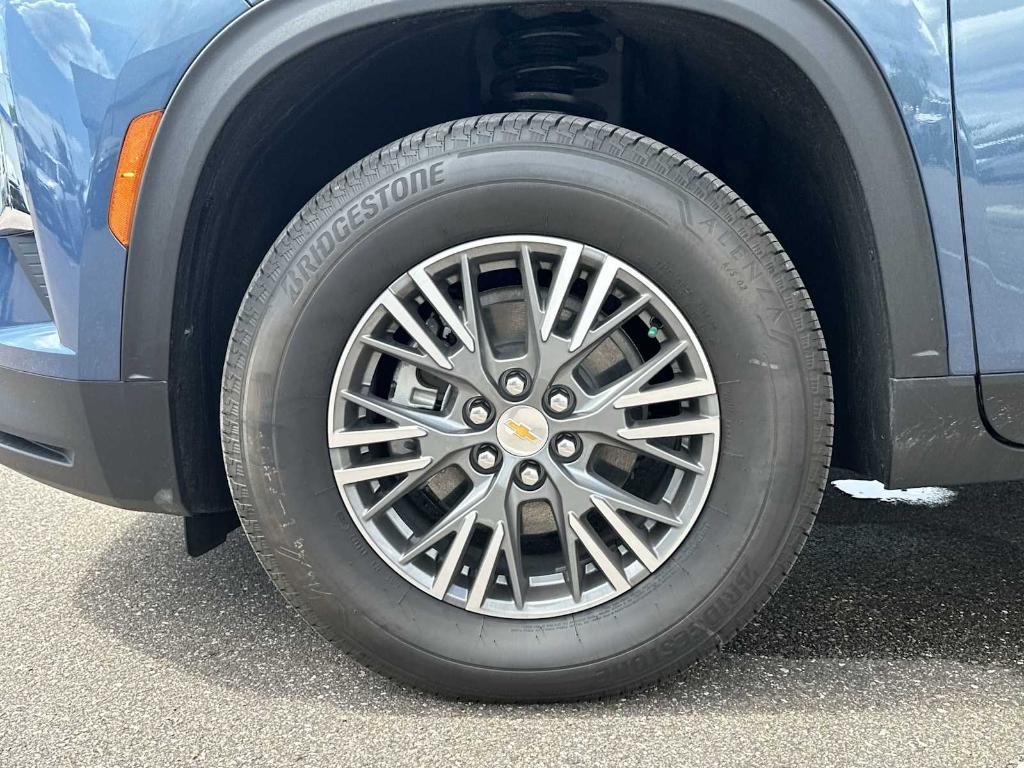 new 2025 Chevrolet Traverse car, priced at $37,965