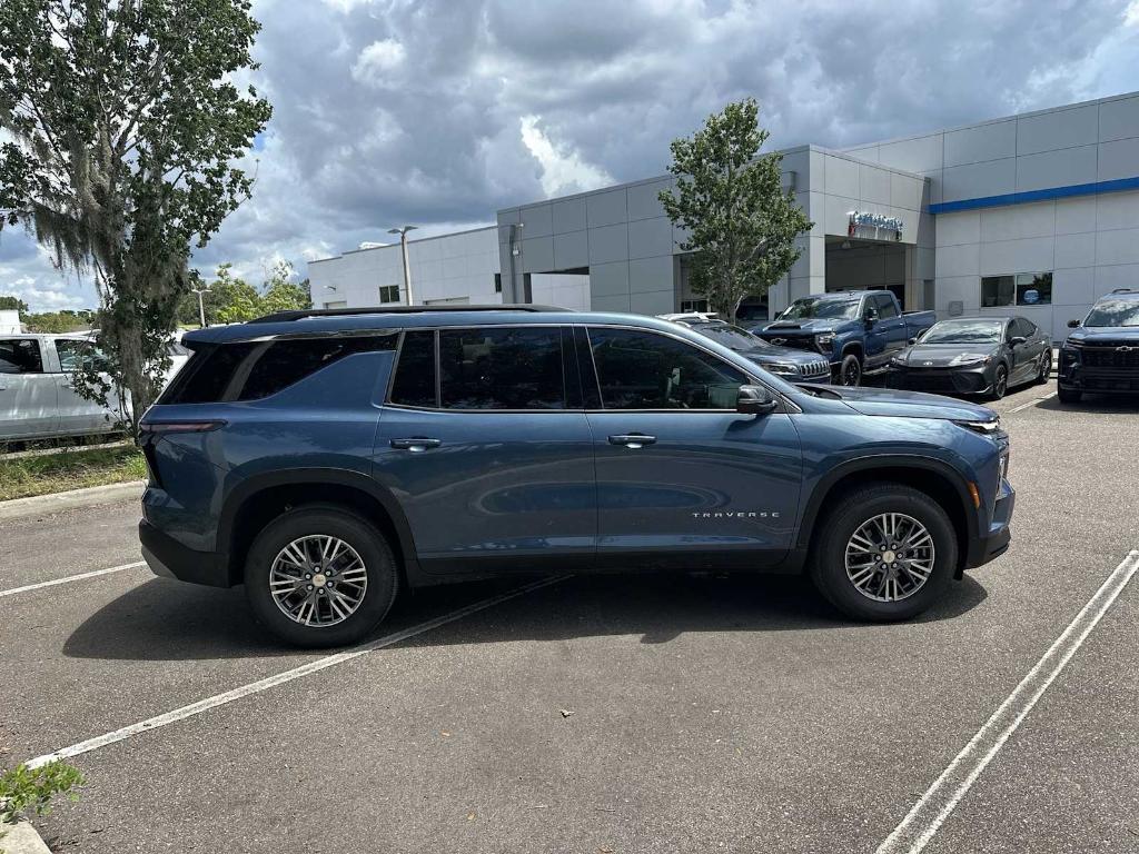 new 2025 Chevrolet Traverse car, priced at $37,965