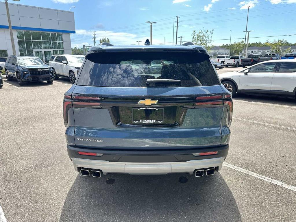 new 2025 Chevrolet Traverse car, priced at $37,965