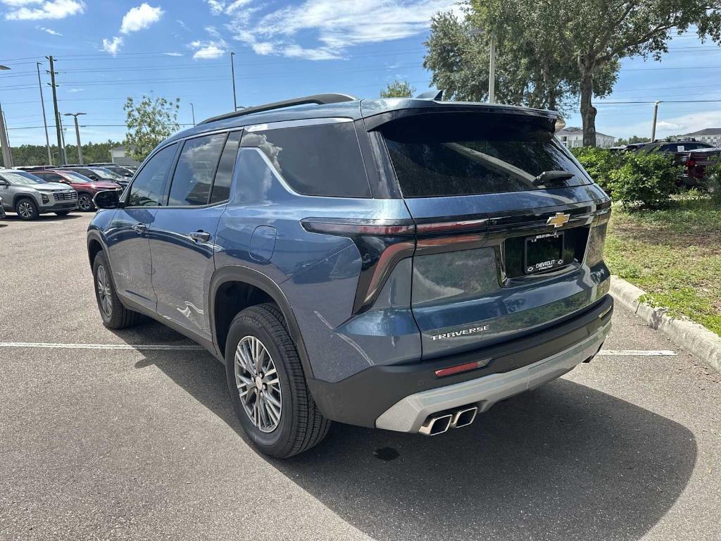 new 2025 Chevrolet Traverse car, priced at $37,965