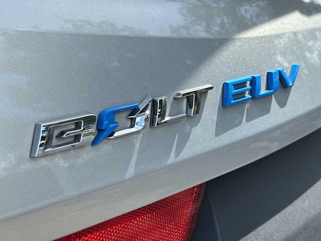 used 2023 Chevrolet Bolt EUV car, priced at $17,997