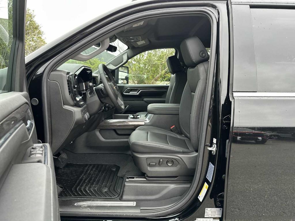 new 2025 Chevrolet Blazer EV car, priced at $37,465