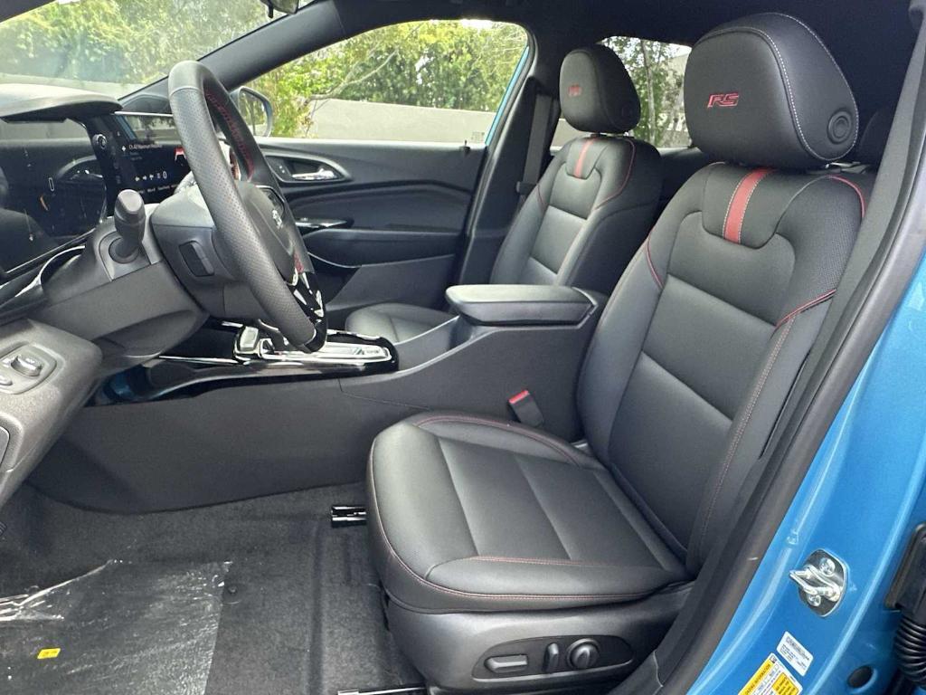 new 2025 Chevrolet Trax car, priced at $22,825