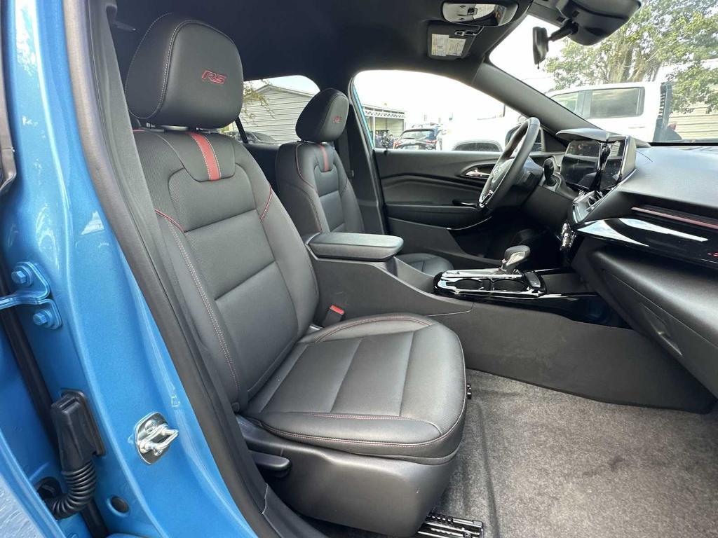 new 2025 Chevrolet Trax car, priced at $22,825