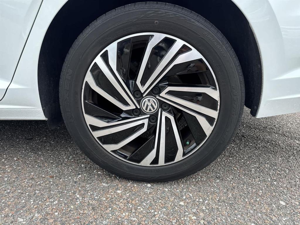 used 2021 Volkswagen Jetta car, priced at $19,197