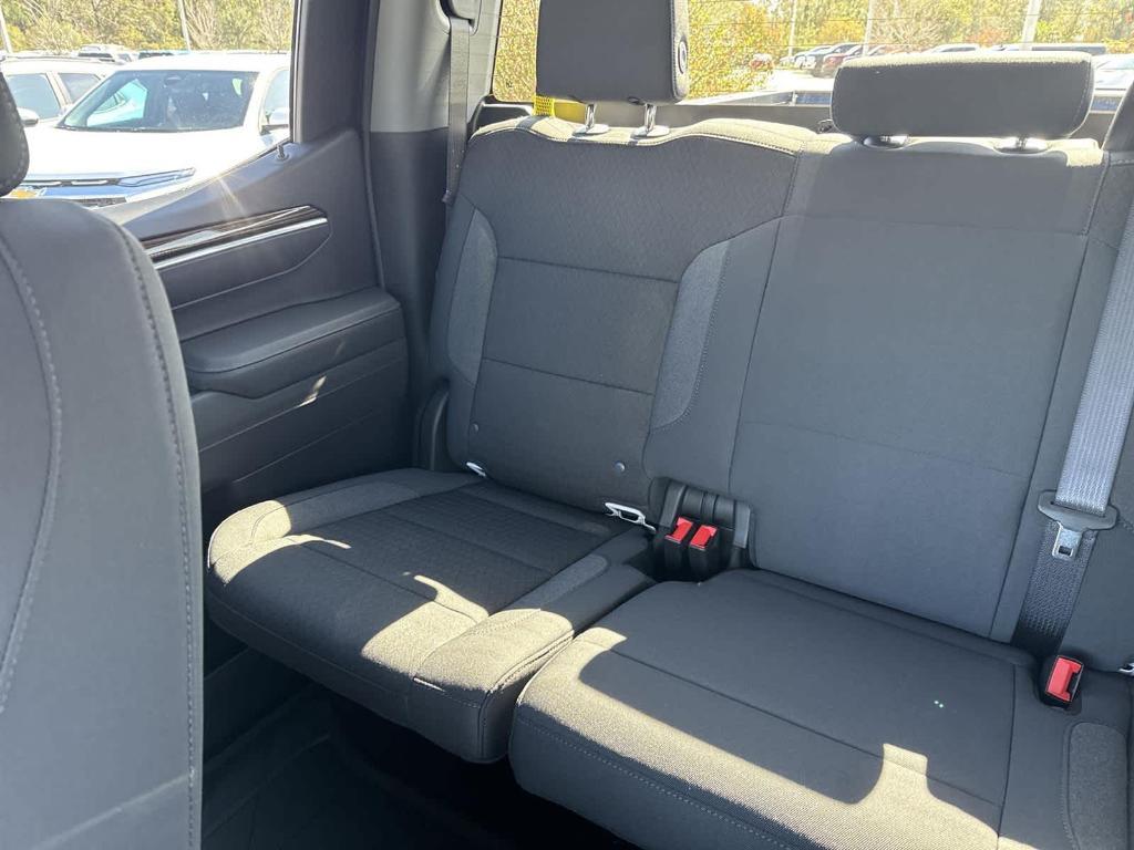 new 2025 Chevrolet Silverado 1500 car, priced at $44,705