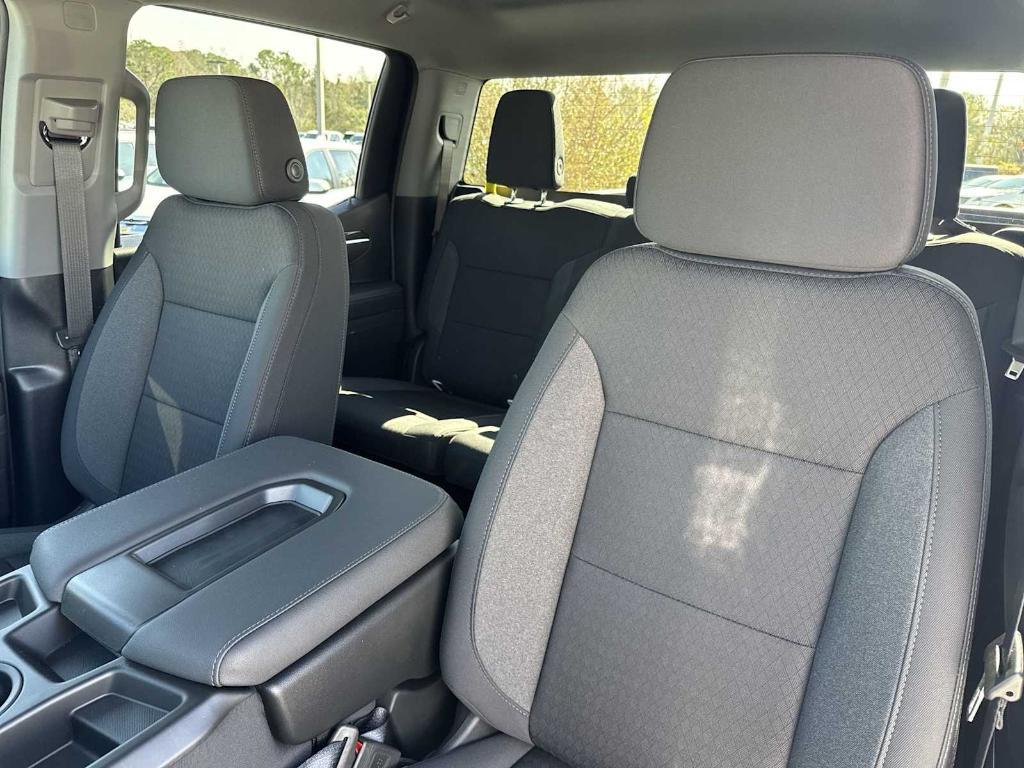 new 2025 Chevrolet Silverado 1500 car, priced at $43,705