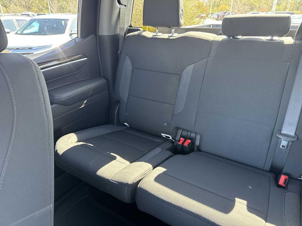 new 2025 Chevrolet Silverado 1500 car, priced at $43,705