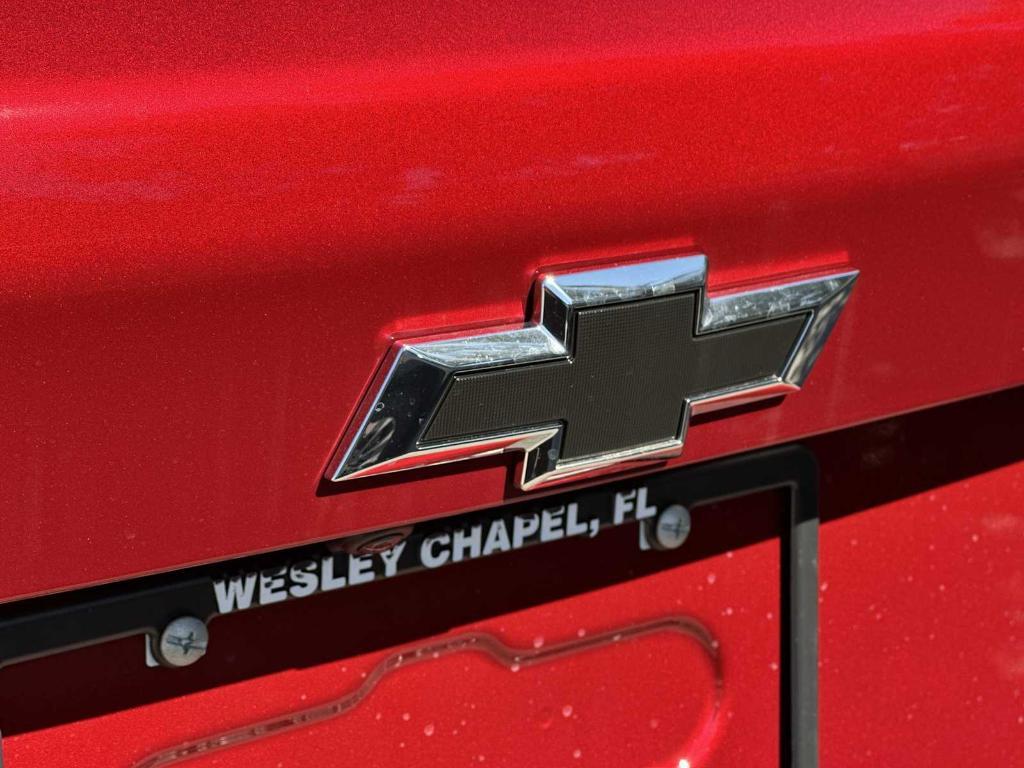 new 2026 Chevrolet Equinox car, priced at $31,080