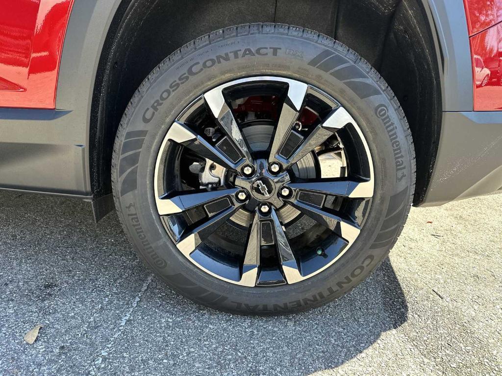 new 2026 Chevrolet Equinox car, priced at $31,080