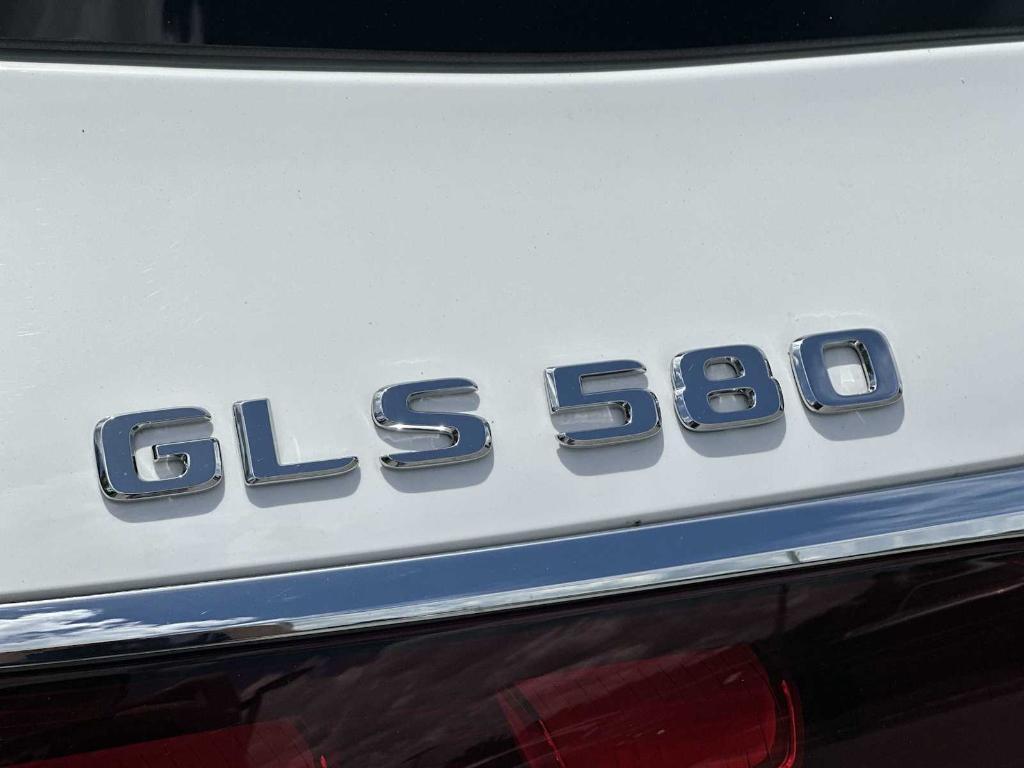 used 2025 Mercedes-Benz GLS 580 car, priced at $97,997