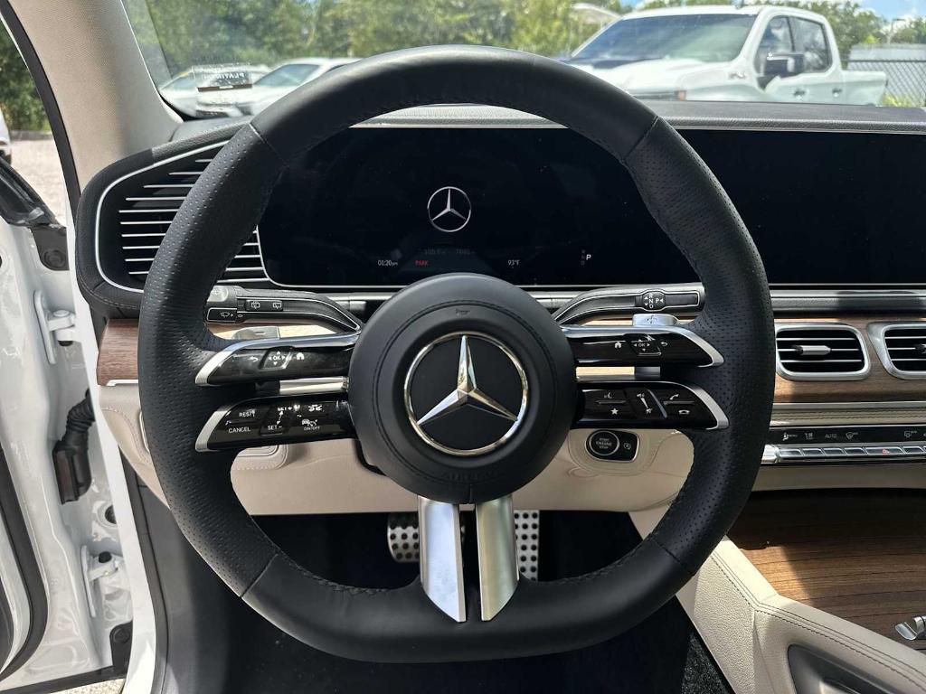 used 2025 Mercedes-Benz GLS 580 car, priced at $97,997