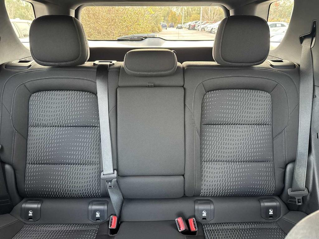 new 2025 Chevrolet Equinox car, priced at $26,995