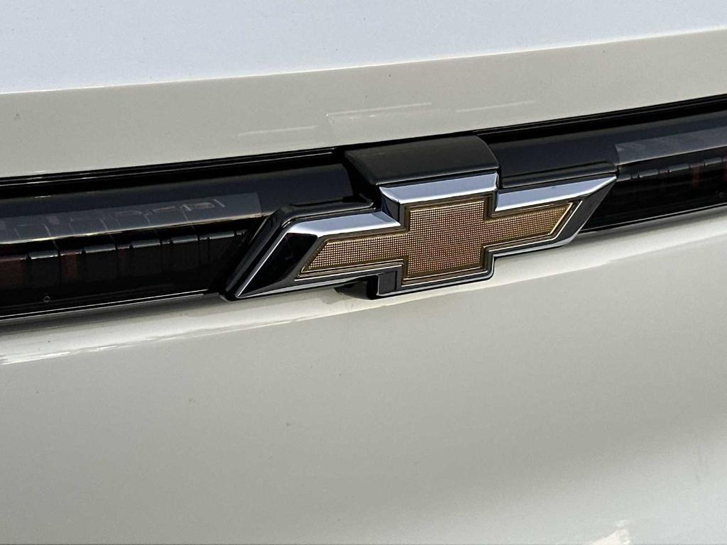 new 2026 Chevrolet Equinox EV car, priced at $29,065