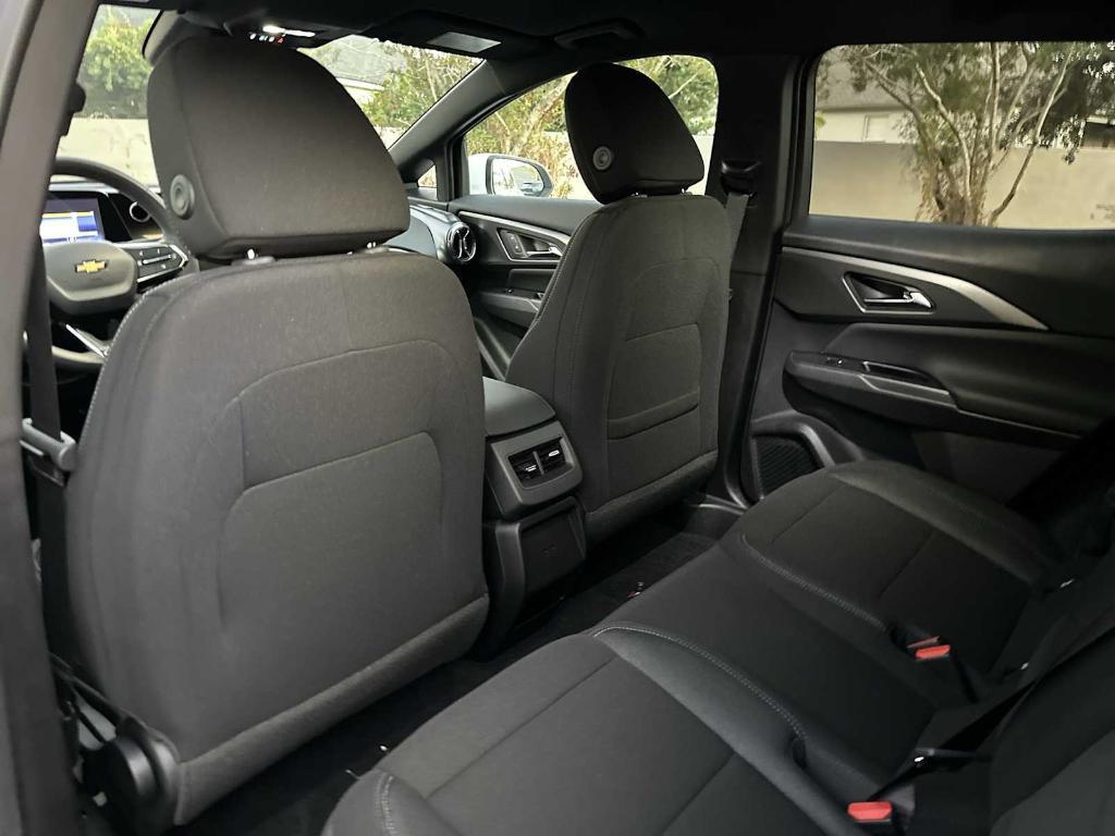 new 2026 Chevrolet Equinox EV car, priced at $29,065